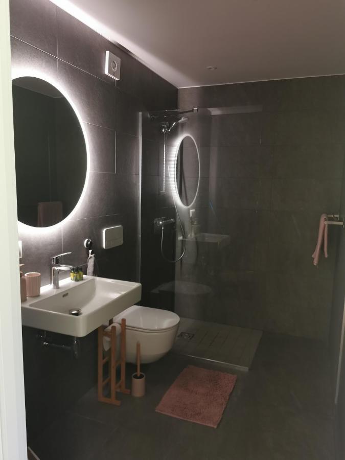 Albatross Getaway By The Sea, Spa And Forest With A Terrace Ķesterciems 外观 照片
